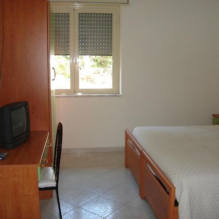 Hotel Eden Perdifumo Extérieur photo
