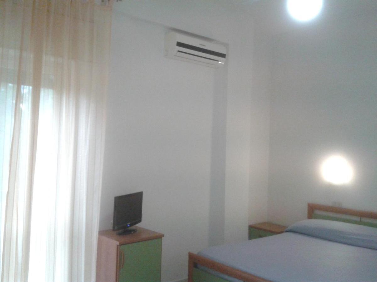 Hotel Eden Perdifumo Chambre photo